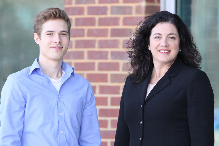 East Mississippi Community College chemistry instructor Tara Hurt and student Caleb Younger have been named the college’s 2017-18 HEADWAE (Higher Education Appreciation Day, Working for Academic Excellence) award recipients.