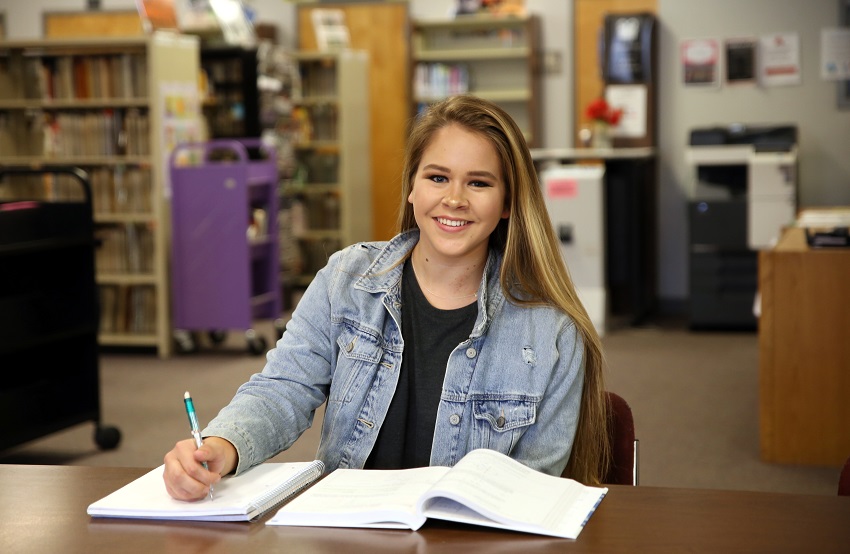 East Mississippi Community College sophomore Blair Madison is the only student in Mississippi named a 2018 Dowell Leadership Scholar.