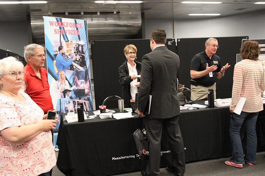 ANNUAL JOB FAIR RETURNS TO EMCC’S GOLDEN TRIANGLE CAMPUS