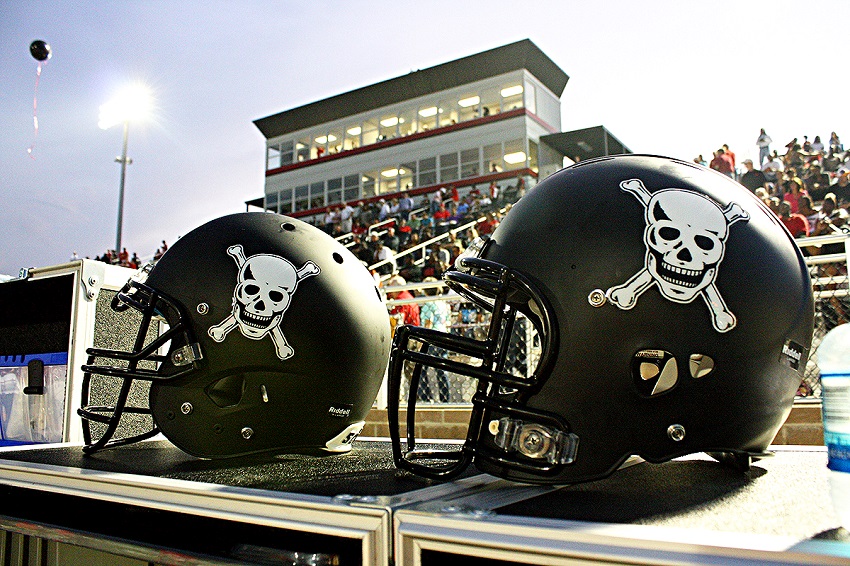 The skull and crossbones and stars featured on the East Mississippi Community College football team’s uniforms and helmets hark back to the time when the college’s legendary coach, Robert Victor “Bull” Sullivan, ruled the gridiron.