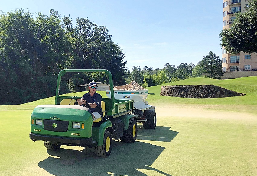 East Mississippi Community College Golf and Recreational Turf Management Technology program graduate Trey Sansing began work at The Cascades Golf & Country Club in Tyler, Texas before he was awarded his degree.