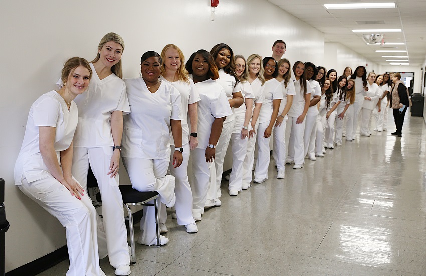 EMCC CONDUCTS PINNING CEREMONY FOR ASSOCIATE DEGREE NURSING STUDENTS