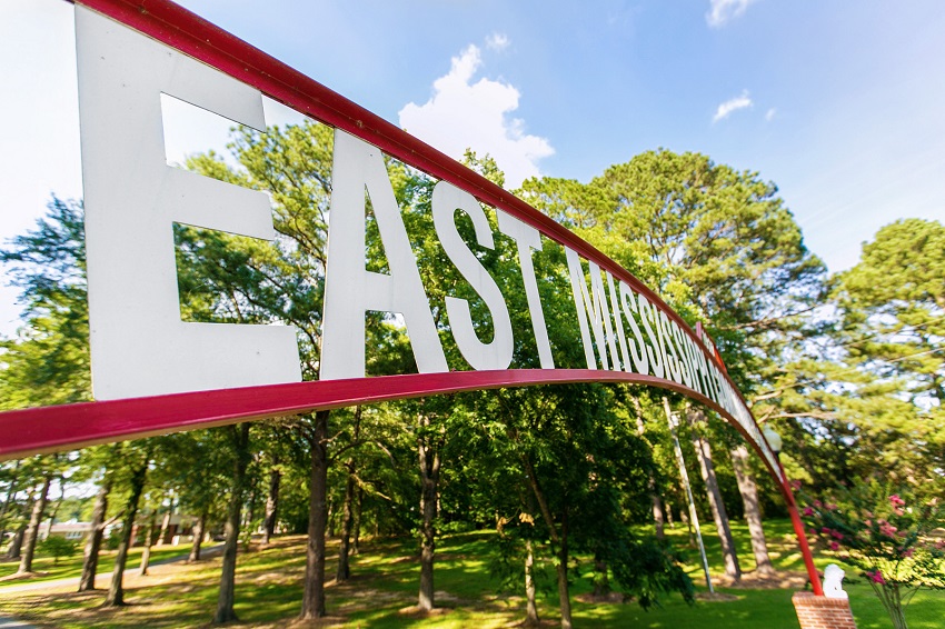 Registration has begun for East Mississippi Community College’s eLearning Intensive II and Four-Week Term on-campus classes that will begin Monday, Oct. 18. Four-Week Term classes end Nov. 12 and eLearning classes end Dec. 10.
