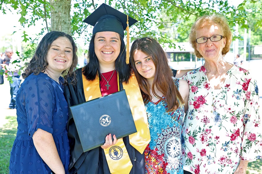 EMCC CONDUCTS GRADUATION CEREMONIES FOR CLASS OF 2022