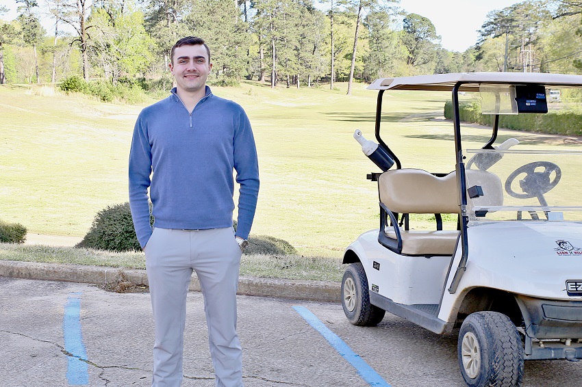 Colin Draving is the new assistant golf pro at the Lion Hills Center & Golf in Columbus and will assist with operation of the pro shop. Draving will also provide golf lessons and help coordinate tournaments and other events. 