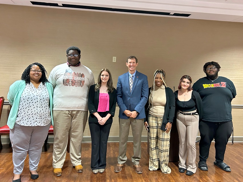 East Mississippi Community College President Dr. Scott Alsobrooks, center, was the guest speaker for a Sept. 18 event on the college’s Scooba campus celebrating first-generation students. 