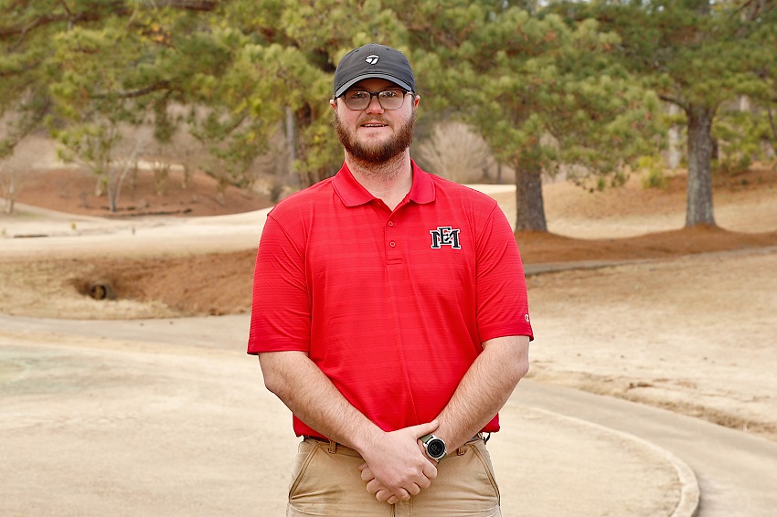 East Mississippi Community College has hired Raines Rester as the new director of golf at the Lion Hills Center and Golf Course. Raines is a 2017 graduate of EMCC who earned a degree in Golf/Recreational Turf Management. 