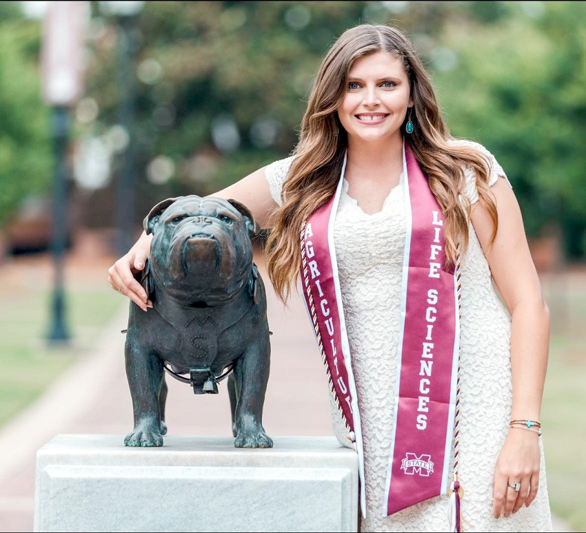 Lidia Portera is an East Mississippi Community College alumna who recently graduated from Mississippi State University with a degree in Animal Science.