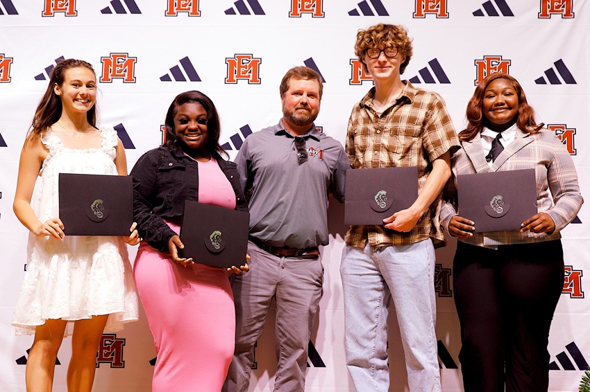 East Mississippi Community College held its annual Awards Day ceremony recognizing academic excellence April 27 in the Stennis Hall auditorium on the Scooba campus.